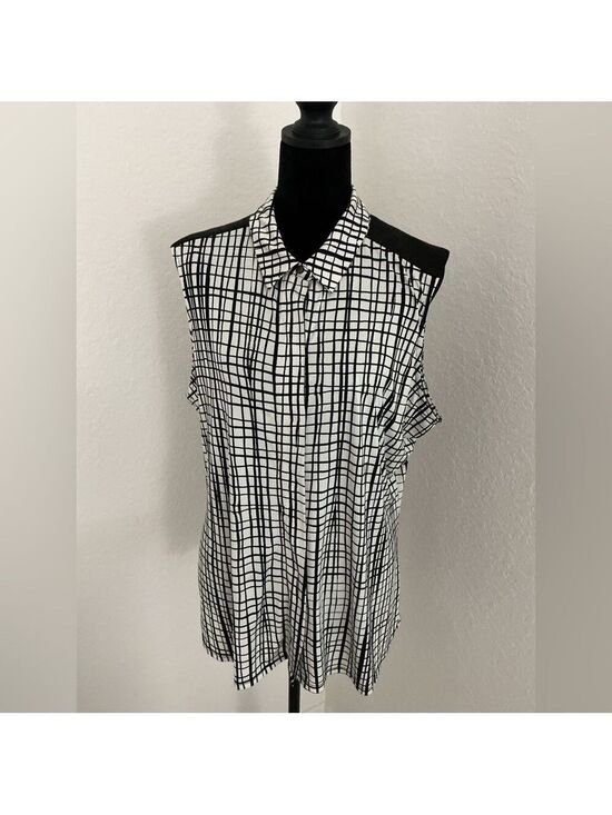 Worthington Tops - Worthington Black & White Grid Print Sleeveless Hidden Button Front Blouse – XL